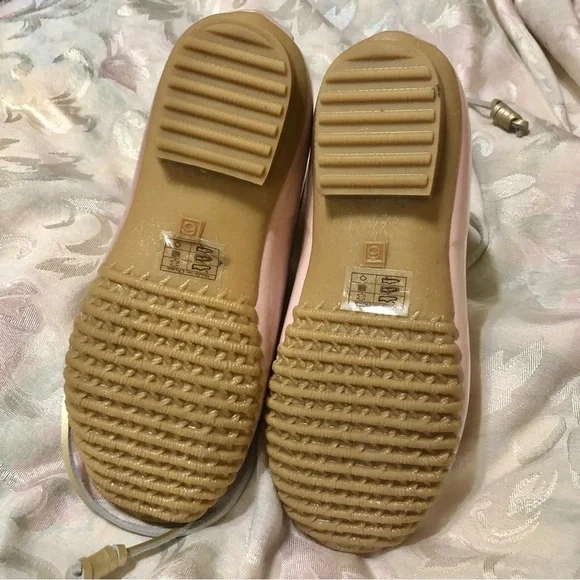 JACK ROGERS Chloe Pink Duck Ankle Boots Lace Up Shimmery Sherpa Lined Size 6 - Picture 9 of 10